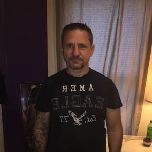 Meet your Posher, Bobby